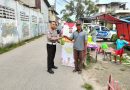 Polsek Cikande Polres Serang Bagikan Ratusan Takjil Demi Mengharap Berkah Di Bulan Suci Ramadan