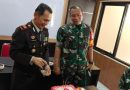 Sinergi TNI-Polri: Danramil Cikande Beri Kejutan Polsek Cikande di Hari Bhayangkara ke-79