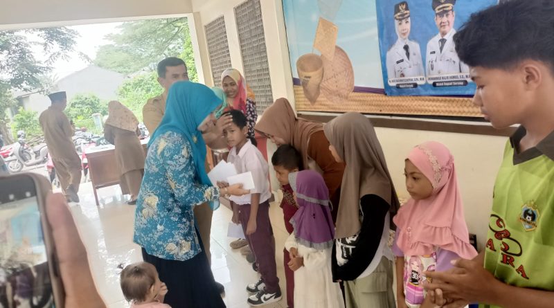 Lepas Sambut Camat Bandung Berlangsung Khidmat, Dirangkai Santunan Anak Yatim