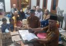 DPMPTSP Kabupaten Serang Salurkan Bantuan Sembako untuk Korban Terdampak Banjir di Carenang