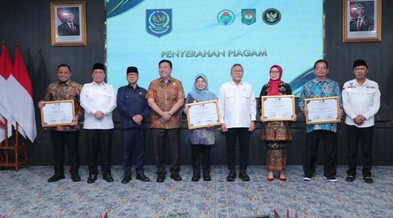 Tata Kelola Pemdes di Kabupaten Serang Diganjar Penghargaan APDESI