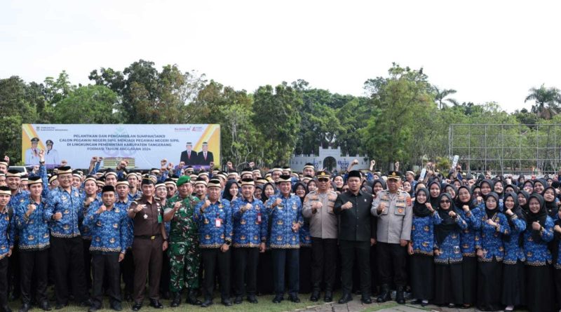 Bupati Tangerang Lantik 472 PNS Formasi Tahun 2024