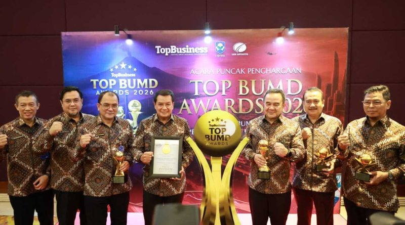 Bupati Tangerang Raih Penghargaan Top BUMD Award 2026