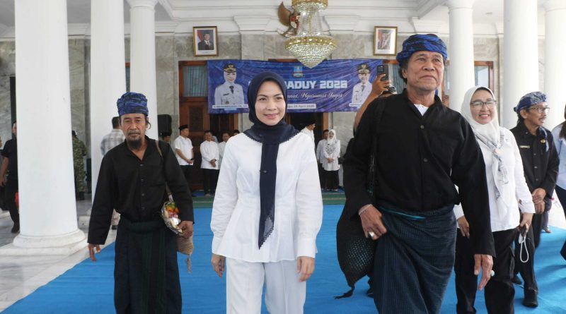 Seba Baduy 2026, Bupati Serang Ajak Teladani Kesederhanaan Suku Baduy