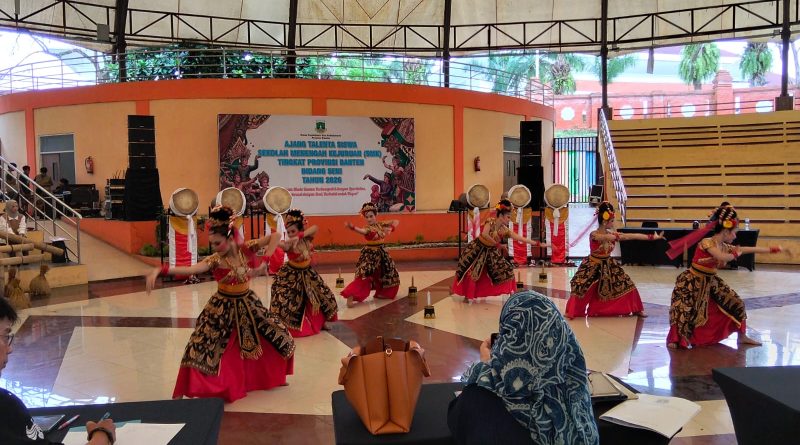 Pandeglang Raih Juara 1 Rampak Bedug Di Ajang Talenta Siswa SMK Seni Banten