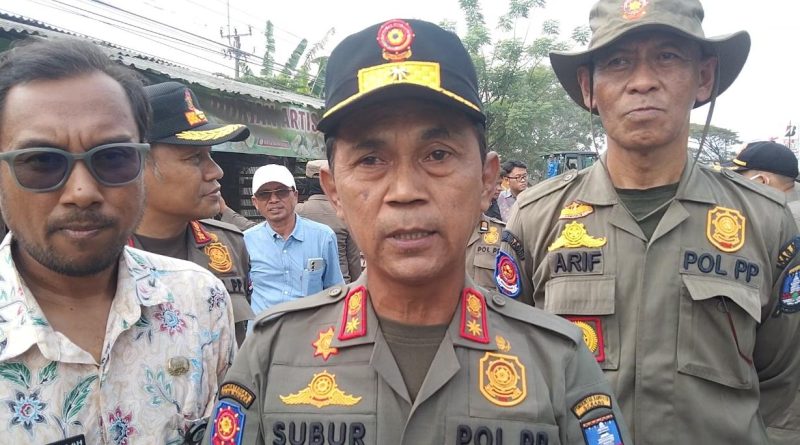 Bangli Lapak Tuak Dibongkar, Warga Apresiasi  Pemerintah Desa Kibin dan Satpol PP Kabupaten Serang