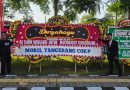 Polres Tangerang Kota Dibanjiri Karangan Bunga di Hari Bhayangkara ke-80