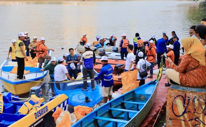 Sambut Festival Cisadane 2026, Banksasuci Gelar Aksi Ruwat Rawat Sungai Cisadane