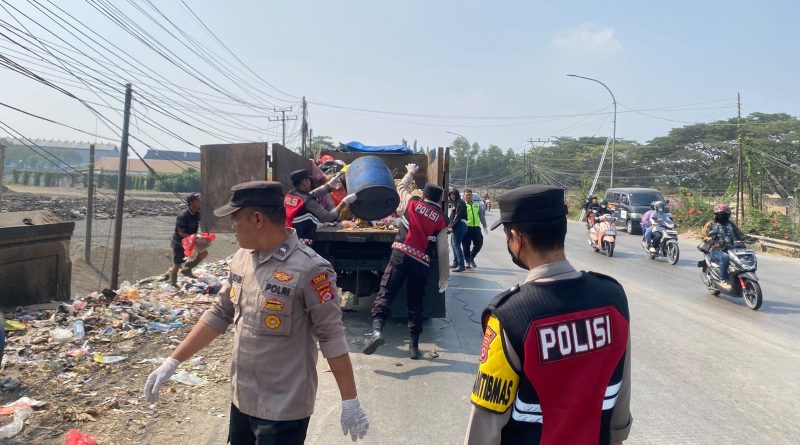 Polsek Cikande Imbau Warga Stop Buang Sampah Sembarangan Pasca-Aksi Pembersihan