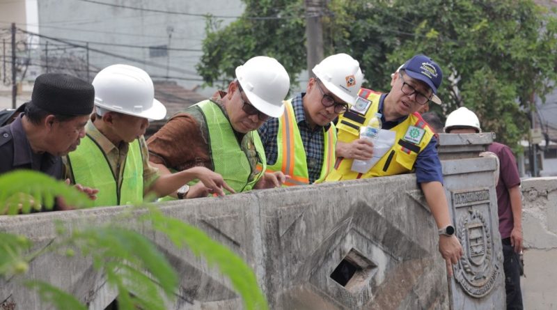 Tinjau Infrastruktur Pengendalian Banjir, Pilar Pastikan Pekerjaan Turap dan Pompa di Pondok Aren Rampung Tepat Waktu